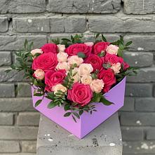 Цветочная композиция из Розы в коробке в Козет