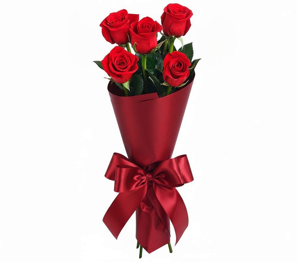 Букет 5 Красных роз Эдлесс Лав в Козет