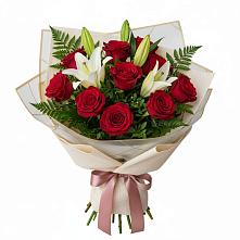Букет цветов из:  Лилии и Розы в Козет