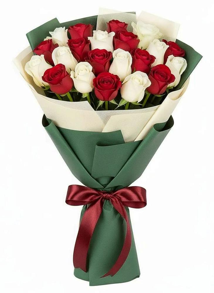 Букет Микс из красных и белых роз в Козет