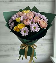 Букет цветов из:  Хризантемы и Розы в Козет