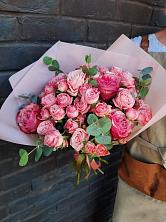 Букет розы в пальмах в Козет Букет цветов из: Розы в Козет