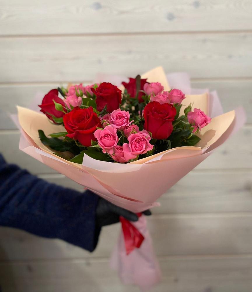 Букет цветов из: Розы в Козет