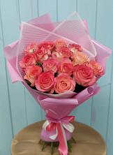 Букет 15 Розовых роз Равель в Козет