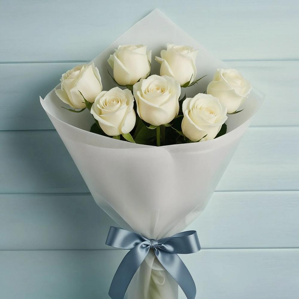 Букет 7 Белых роз Эдлесс Лав в Козет