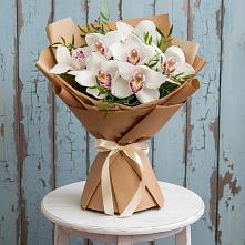 Букет цветов из:  Орхидеи и Розы в Козет